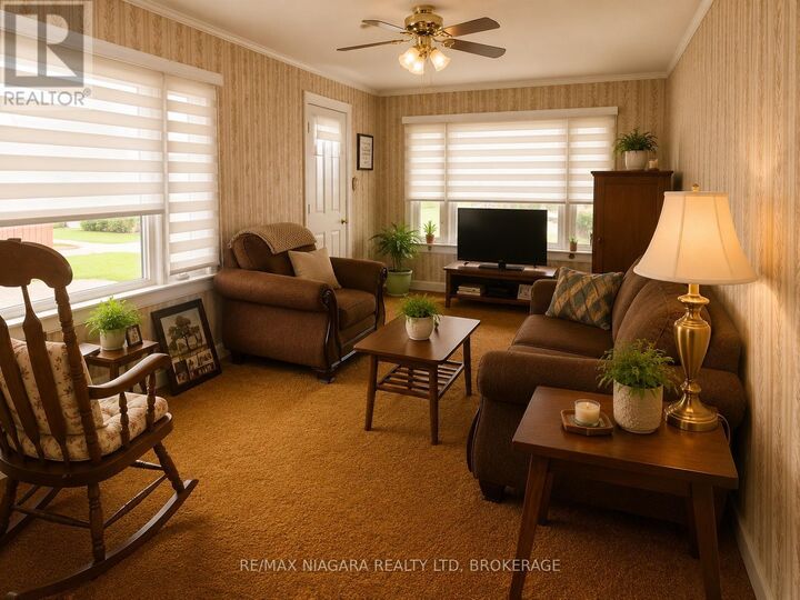 Property Photo:  66 Radford Avenue  ON L2A 5H8 