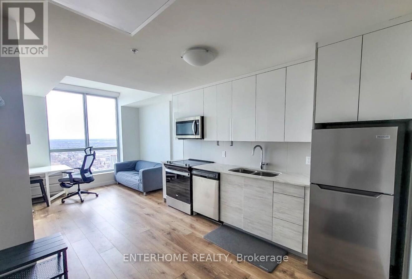 Property Photo:  60 Frederick Street 3401  ON N2H 0C7 