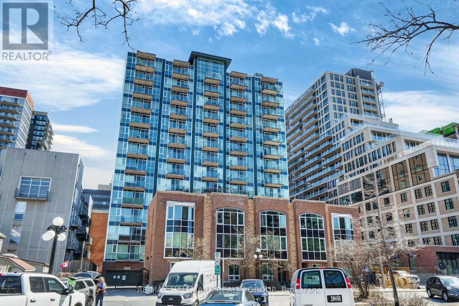 Property Photo:  134 York Street 308  ON K1N 1K8 