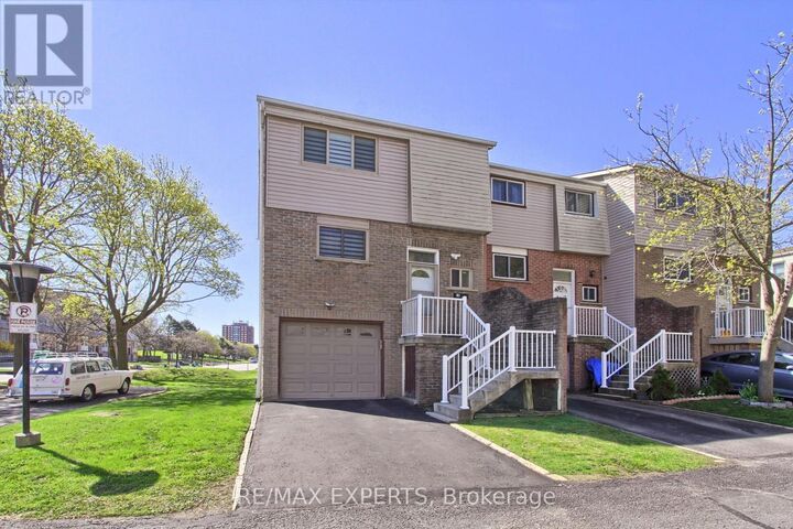 Property Photo:  1655 Geta Circle 16  ON L1V 3B5 