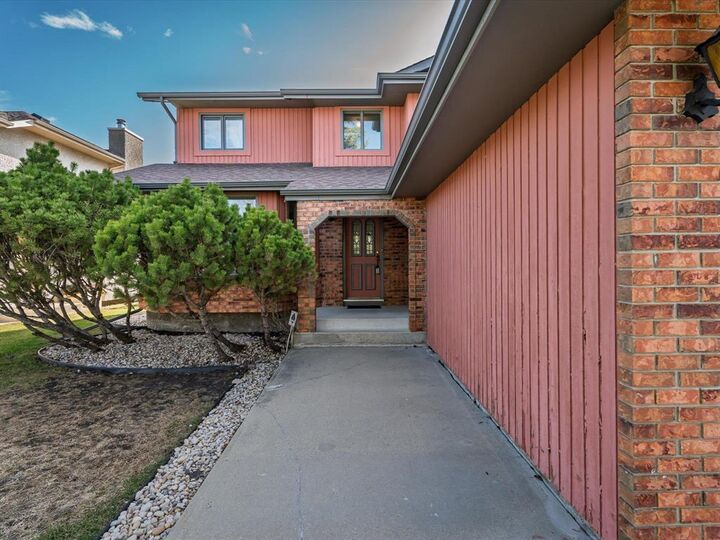 Property Photo:  42 Tidewater Bay  MB R3X 1H2 