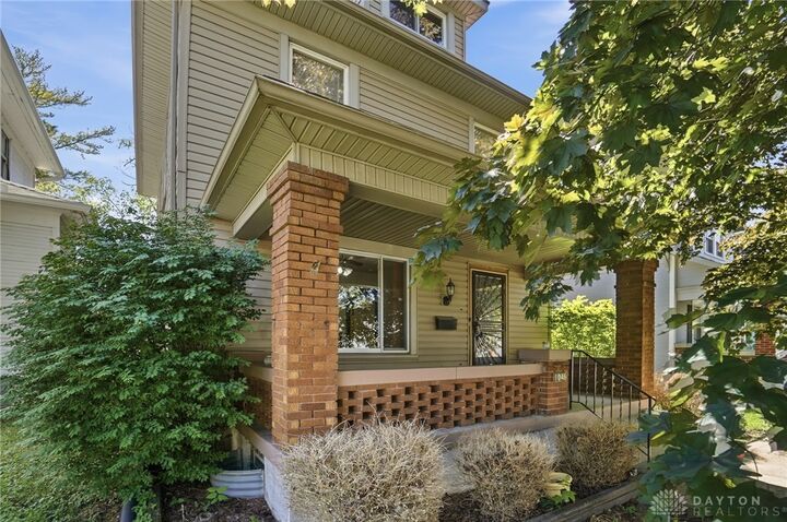 Property Photo:  1046 Shakespeare Avenue  OH 45402 