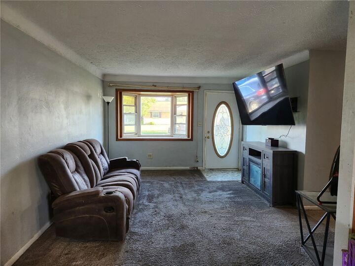 Property Photo:  835 Fitchland Drive  OH 45377 