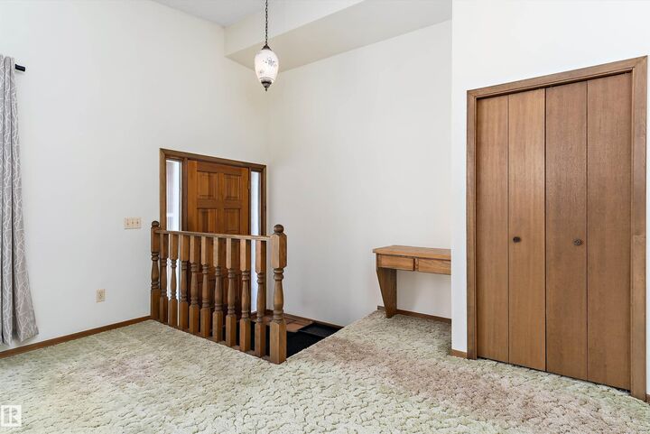 Property Photo:  16128 98 Street NW  AB T5X 4Y7 
