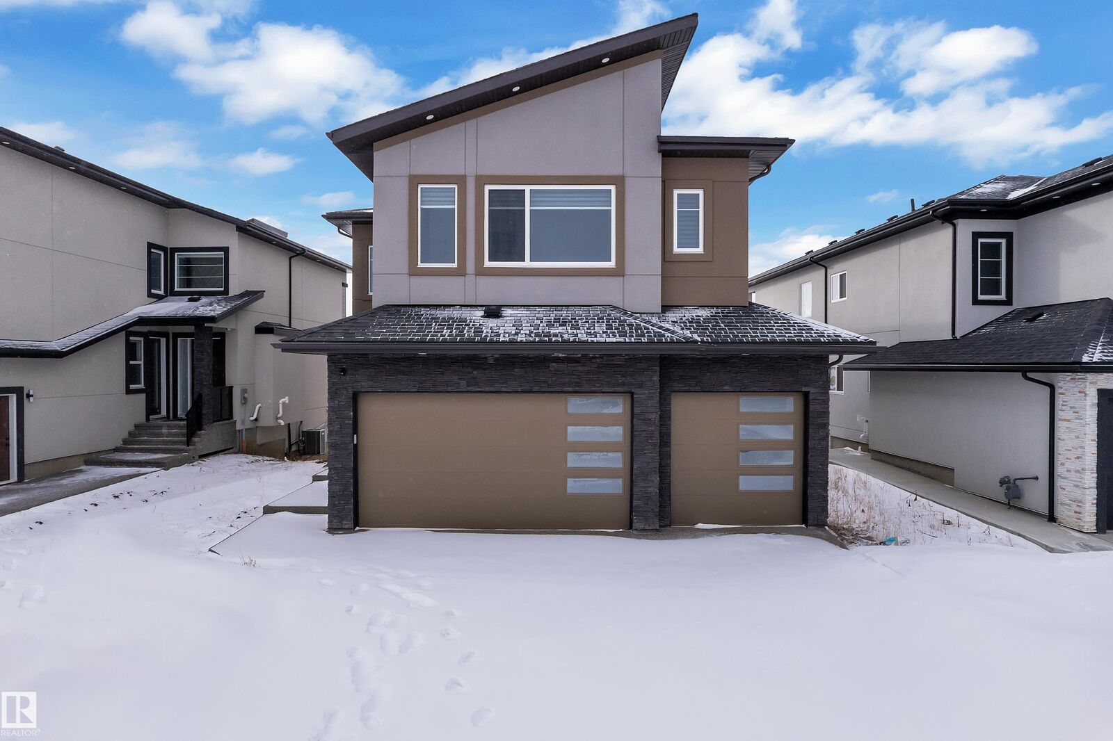 Property Photo:  2531 63 Avenue  AB T4X 3A4 