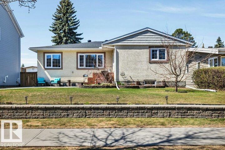 Property Photo:  10616 136 Street NW  AB T5N 2G2 