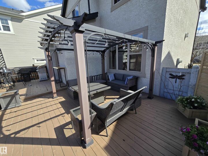 Property Photo:  1205 Colonel Stone Avenue NW  AB T5E 0E4 
