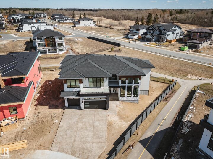 Property Photo:  52327 Rge Road 233 610  AB T8B 0E1 