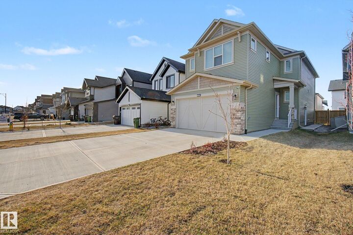 Property Photo:  3464 Craig Landing Landing SW  AB T6W 5H2 