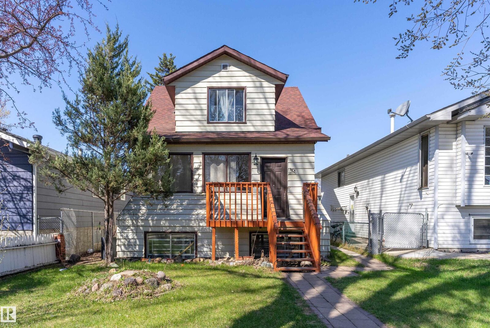 Property Photo:  12770 117 Street NW  AB T5E 5J5 