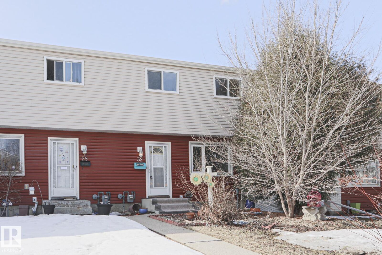 Property Photo:  32 Habitat Crescent NW  AB T5A 2X7 