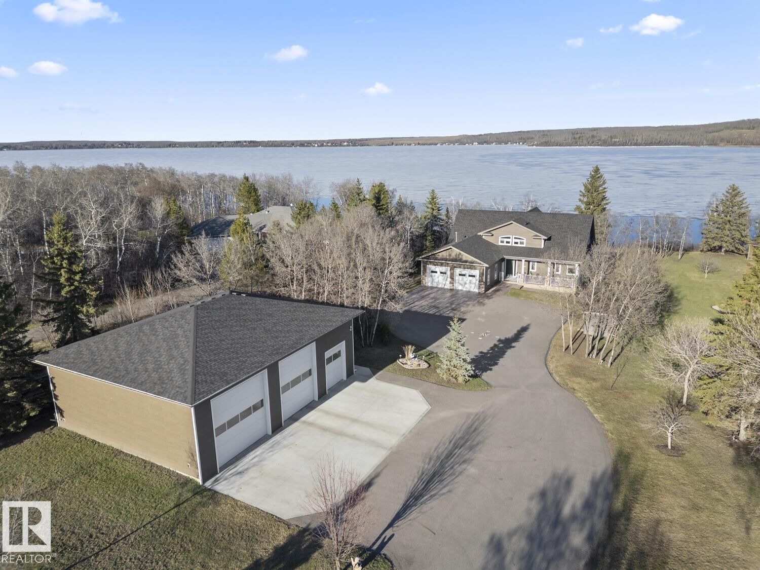 Property Photo:  46526 Twp Rd 604A 4  AB T9N 2J6 