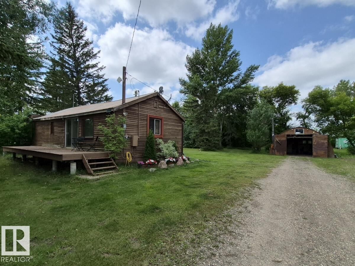 Property Photo:  49216 RR 161A  AB T0B 2C0 