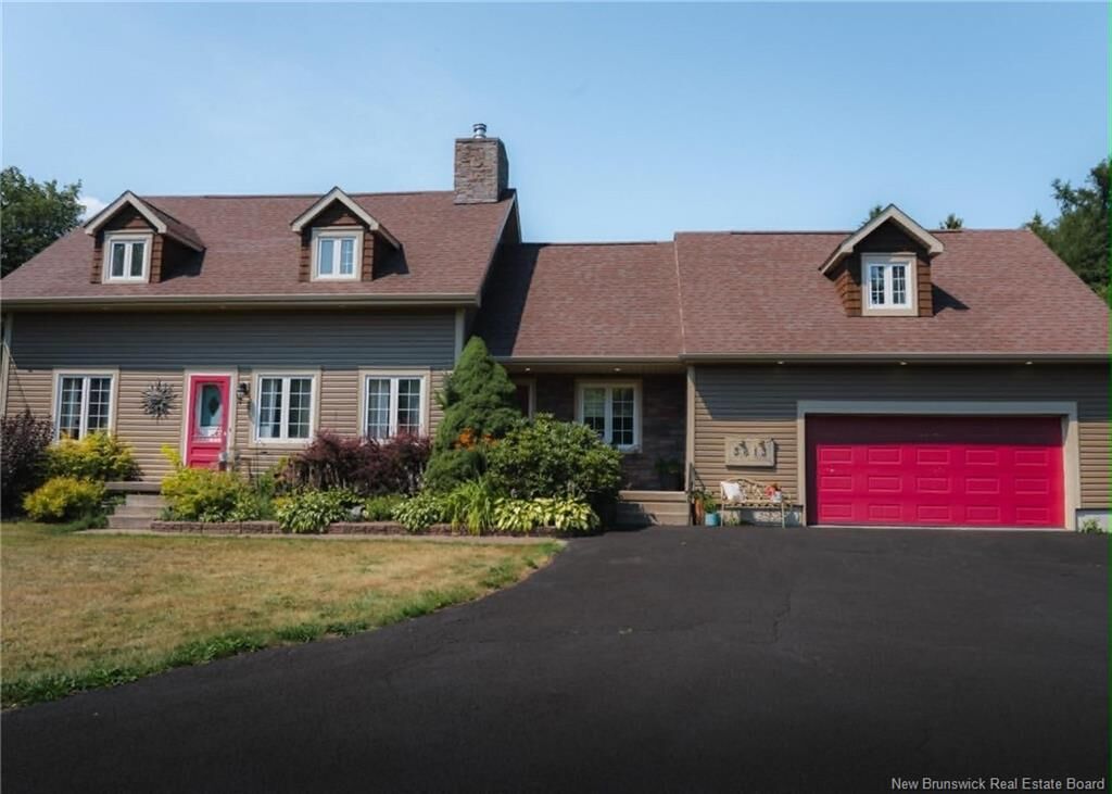 Property Photo:  3813 Rue Luce  NB E1X 1B5 