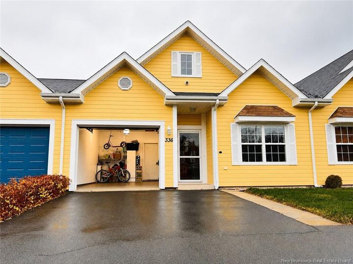 Property Photo:  336 Parkside  NB E2A 1N4 