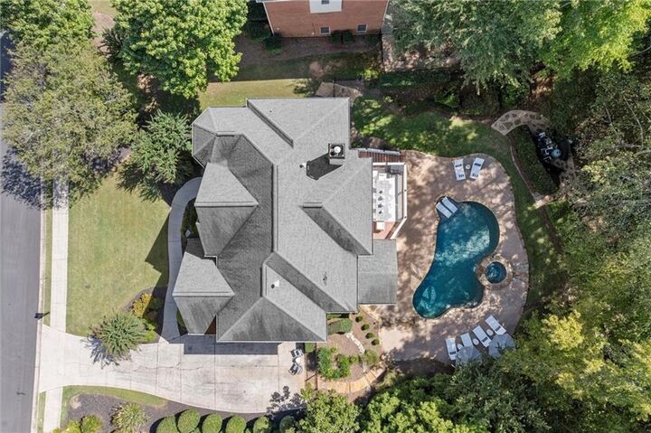Property Photo:  1050 Chasewood Trail  GA 30005 