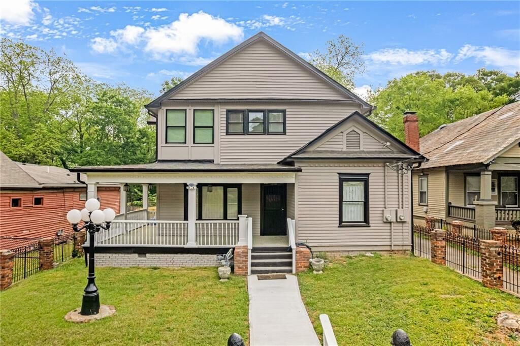 Property Photo:  660 Queen Street SW A  GA 30310 