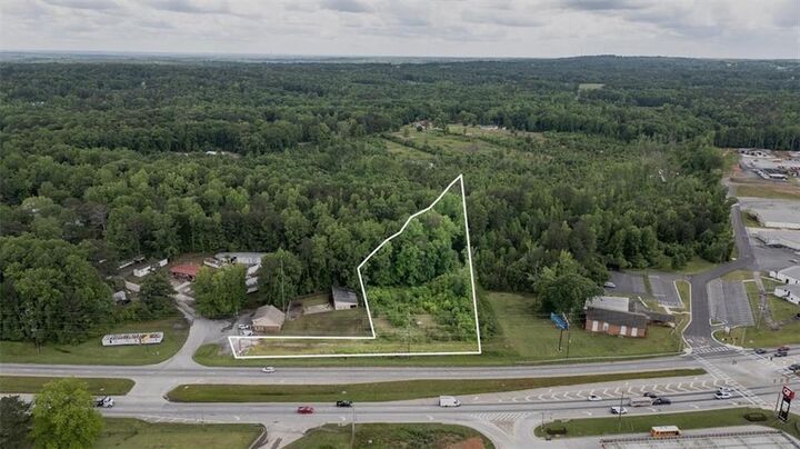 Property Photo:  1711B Bankhead Highway  GA 30116 
