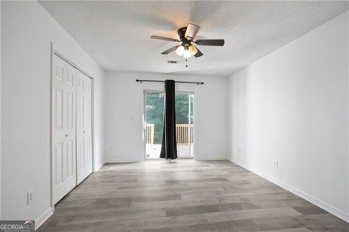 Property Photo:  6712 Lakewood Drive  GA 30135 