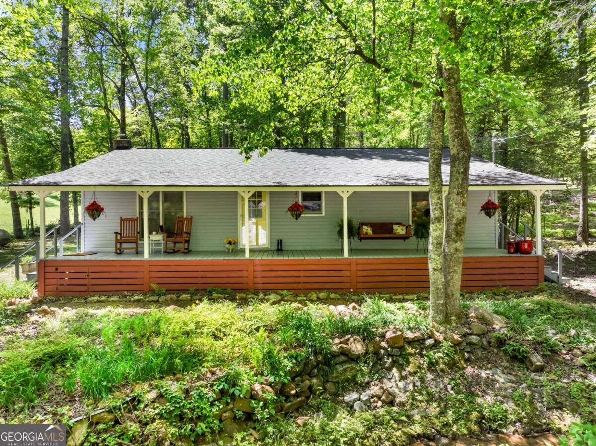 Property Photo: 220 Evans Lane GA 30552