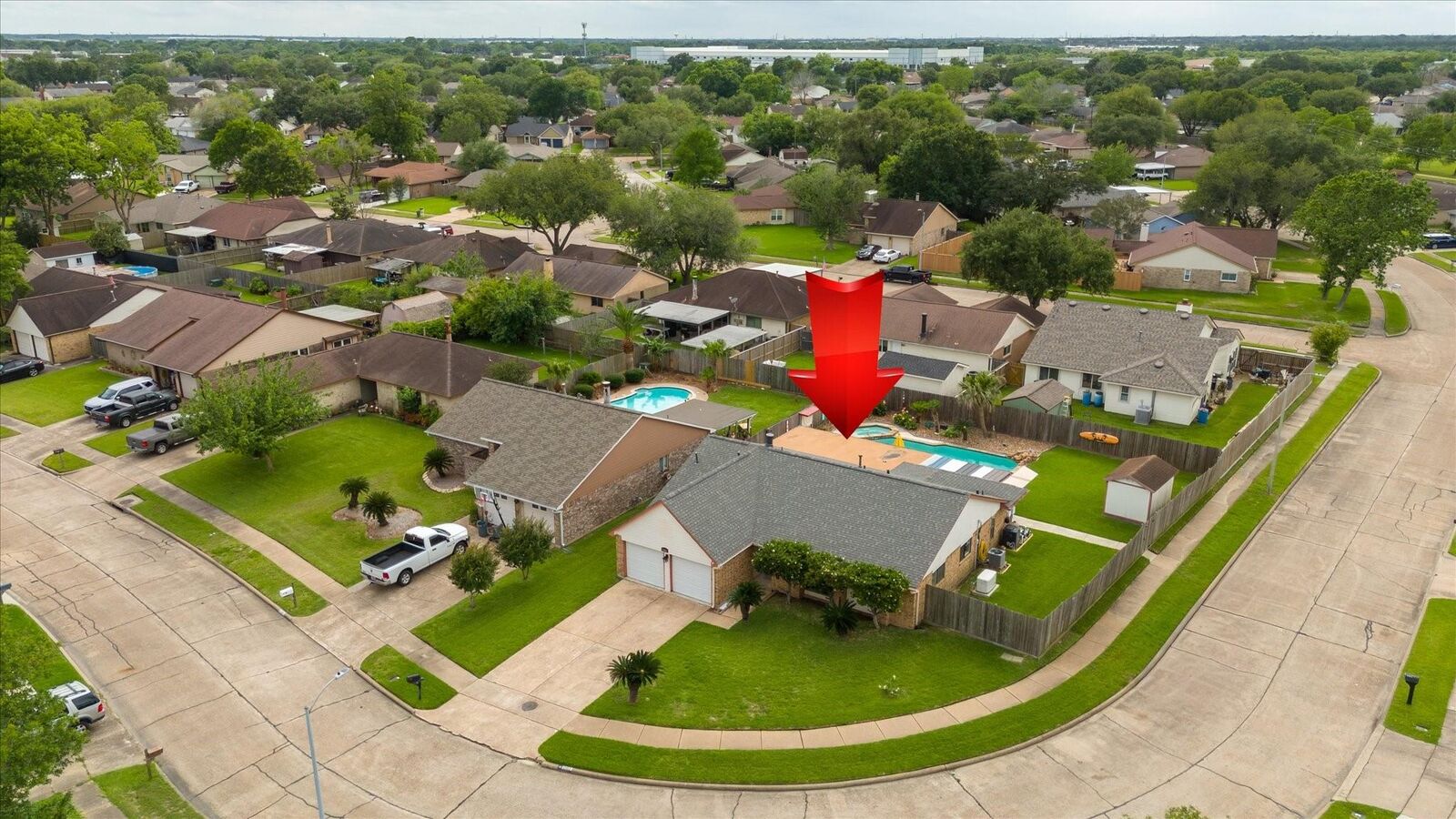 Property Photo:  1302 Canyon Springs Drive  TX 77571 