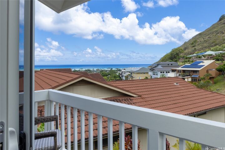 Property Photo:  6046 Haleola Street  HI 96821 