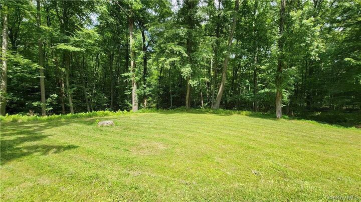 Property Photo:  16 Woodland Road  NY 10940 