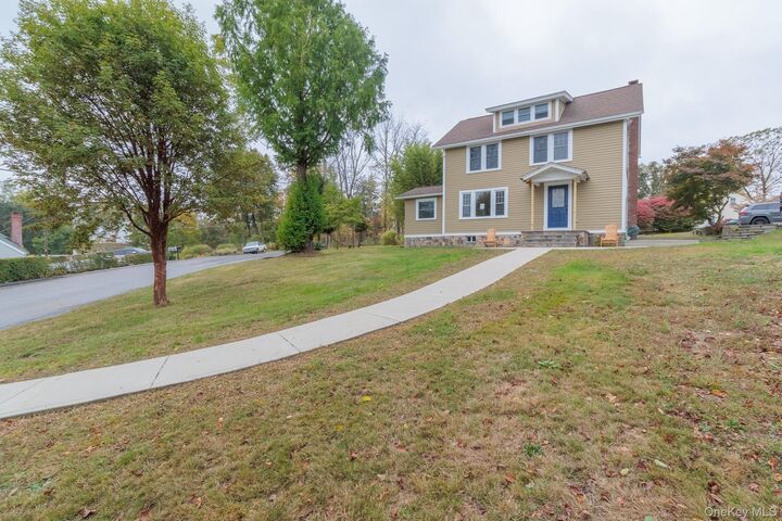 Property Photo:  5 Circle Drive  NY 10512 