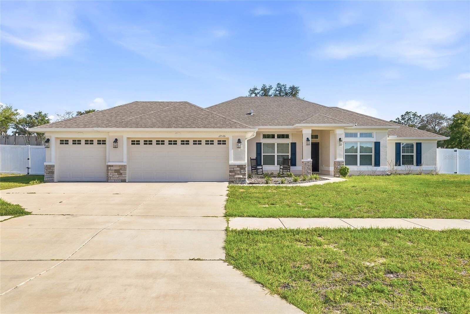Property Photo: 12536 Sunset Woods Drive FL 34609