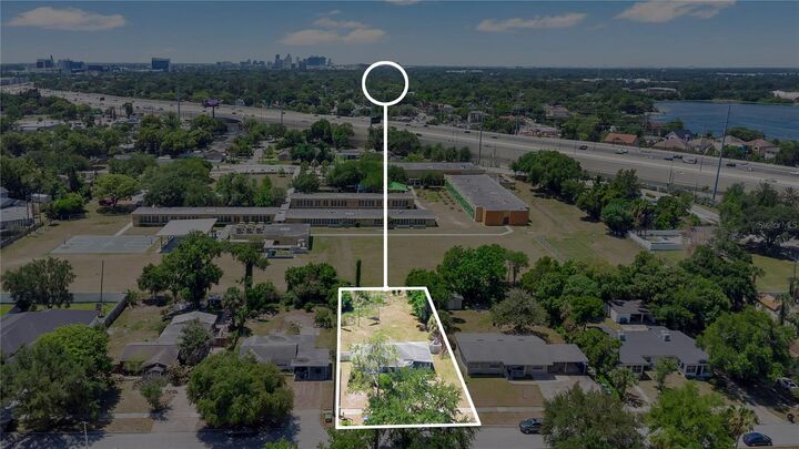 Property Photo:  2482 Roxbury Road  FL 32789 