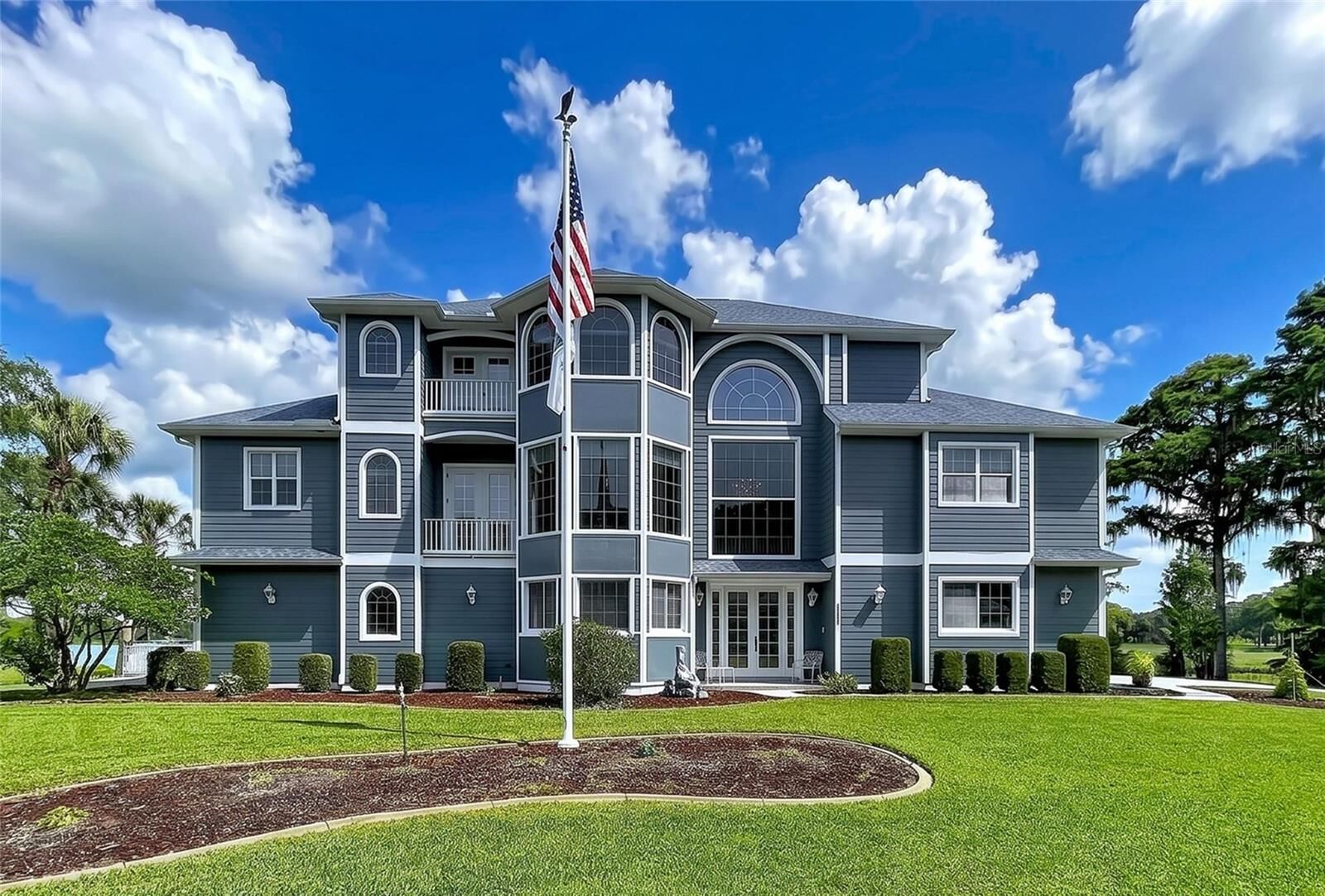 Property Photo:  1360 S Waterview Drive  FL 34450 