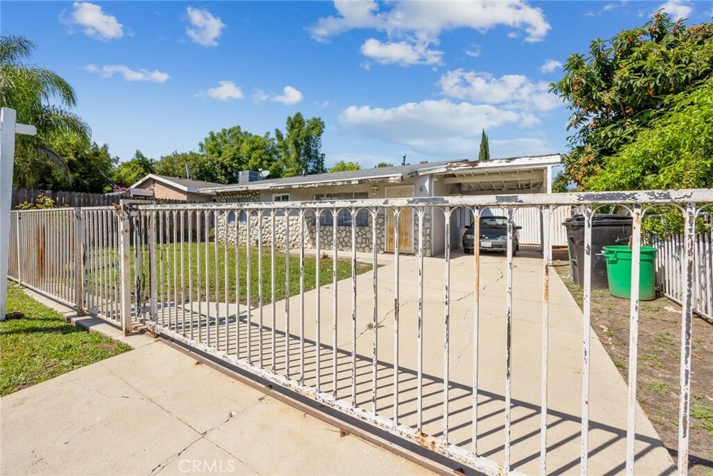 Property Photo:  17445 Villa Corta Street  CA 91744 
