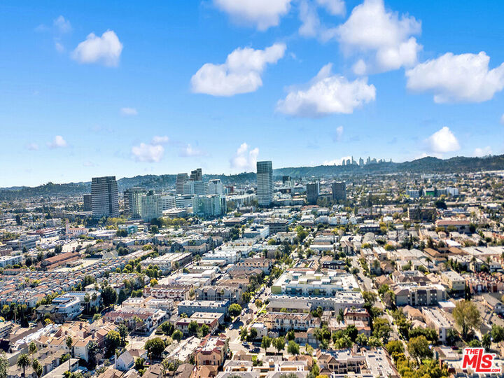Property Photo:  1325 Valley View Road 201  CA 91202 