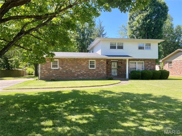 Property Photo:  303 Kramer Drive  MO 63801 