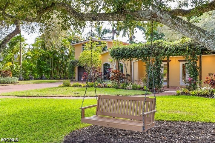 Property Photo:  1250 Florida Avenue  FL 33901 