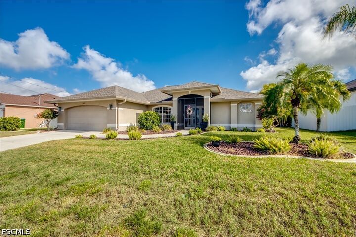 Property Photo:  1621 NE 5th Terrace  FL 33909 