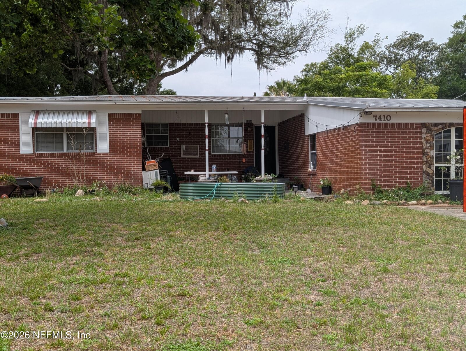 Property Photo:  7410 Pineville Drive  FL 32244 