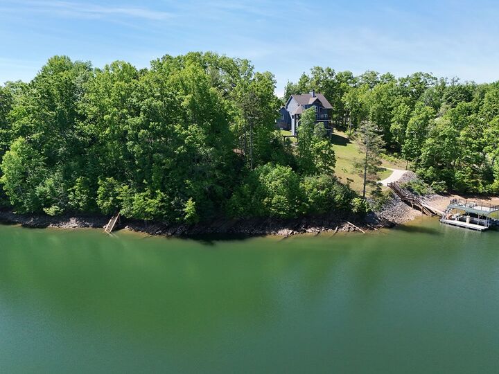 Property Photo:  217 Hunter Lane  GA 30512 
