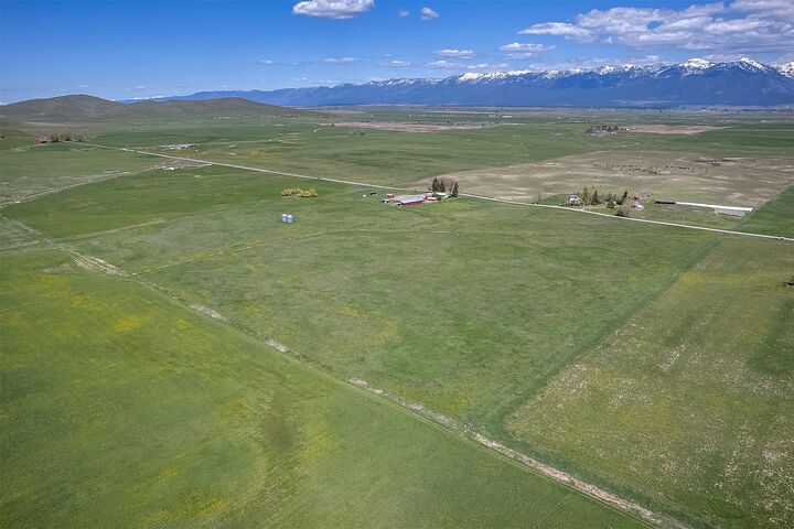 Property Photo:  Nhn Rolling Road  MT 59864 