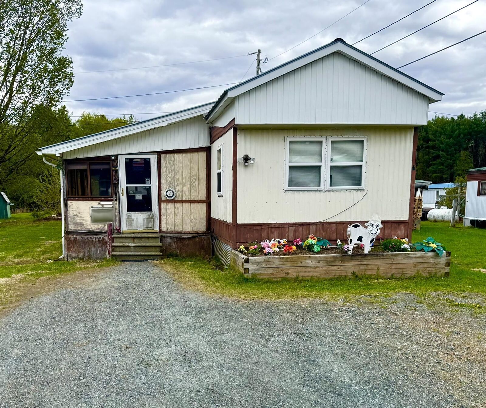 Property Photo:  15 Spruce Park Drive  NH 03781 