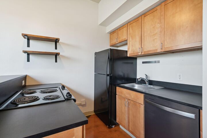 Property Photo:  488 Wabasha Street N 503  MN 55102 