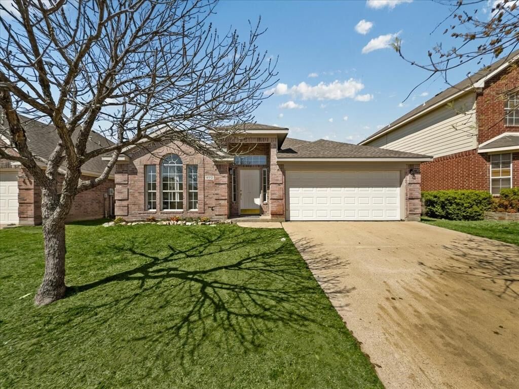 Property Photo:  4512 Stepping Stone Drive  TX 76123 