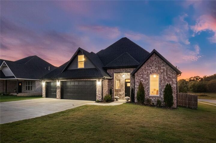 Property Photo: 369 Waterfall Lane AR 72762