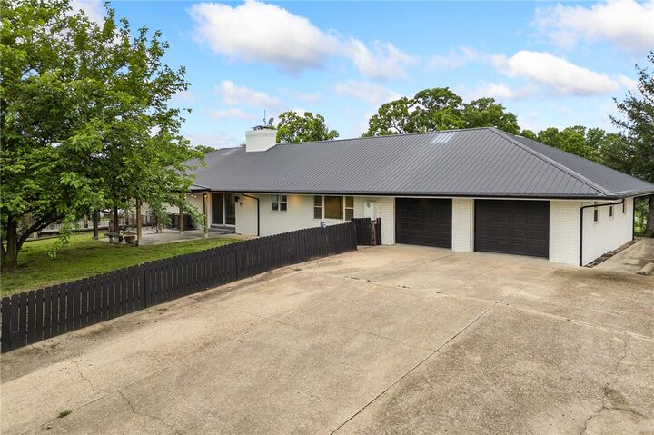 Property Photo:  978 E Hwy 14  AR 72644 