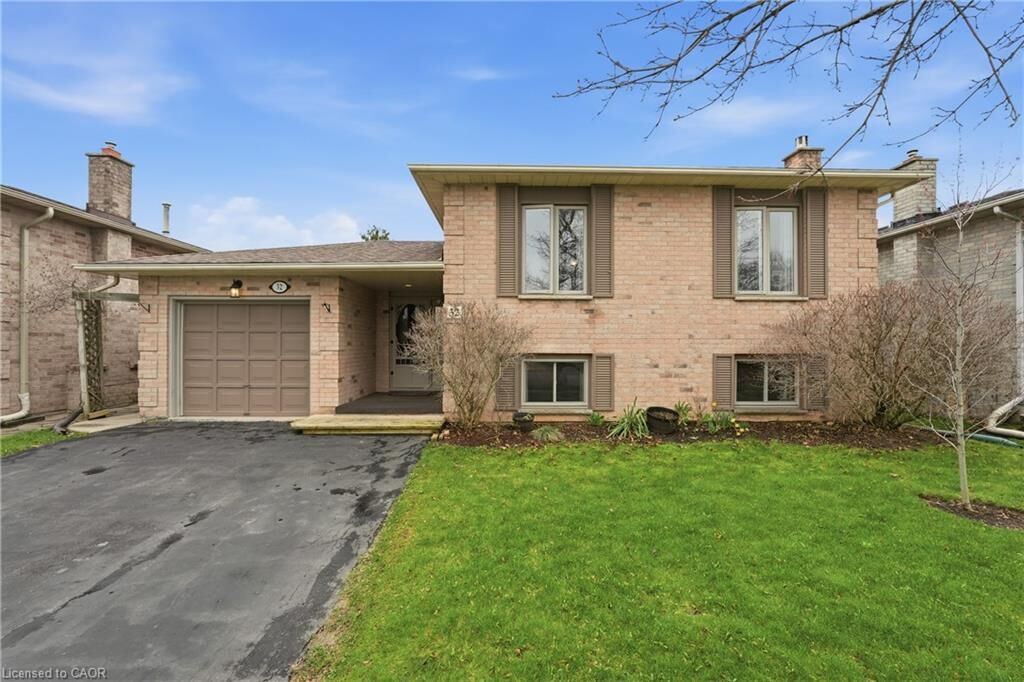 Property Photo:  32 Hobart Crescent  ON N3P 1V6 