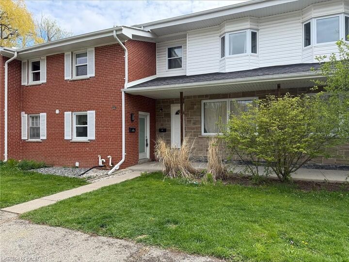 Property Photo:  284 Westcourt Place  ON N2L 2R7 