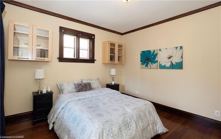 Property Photo:  83 Wilhelm Street 1  ON N2H 5R9 