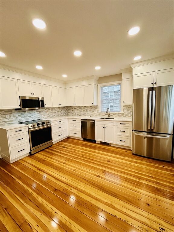 Property Photo:  23 Seaview St 23  MA 02360 