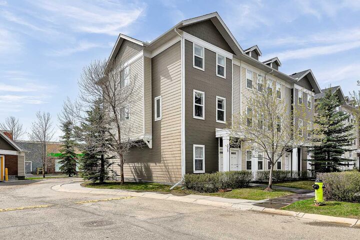 Property Photo:  359 Silverado Common SW  AB T2X 0S4 