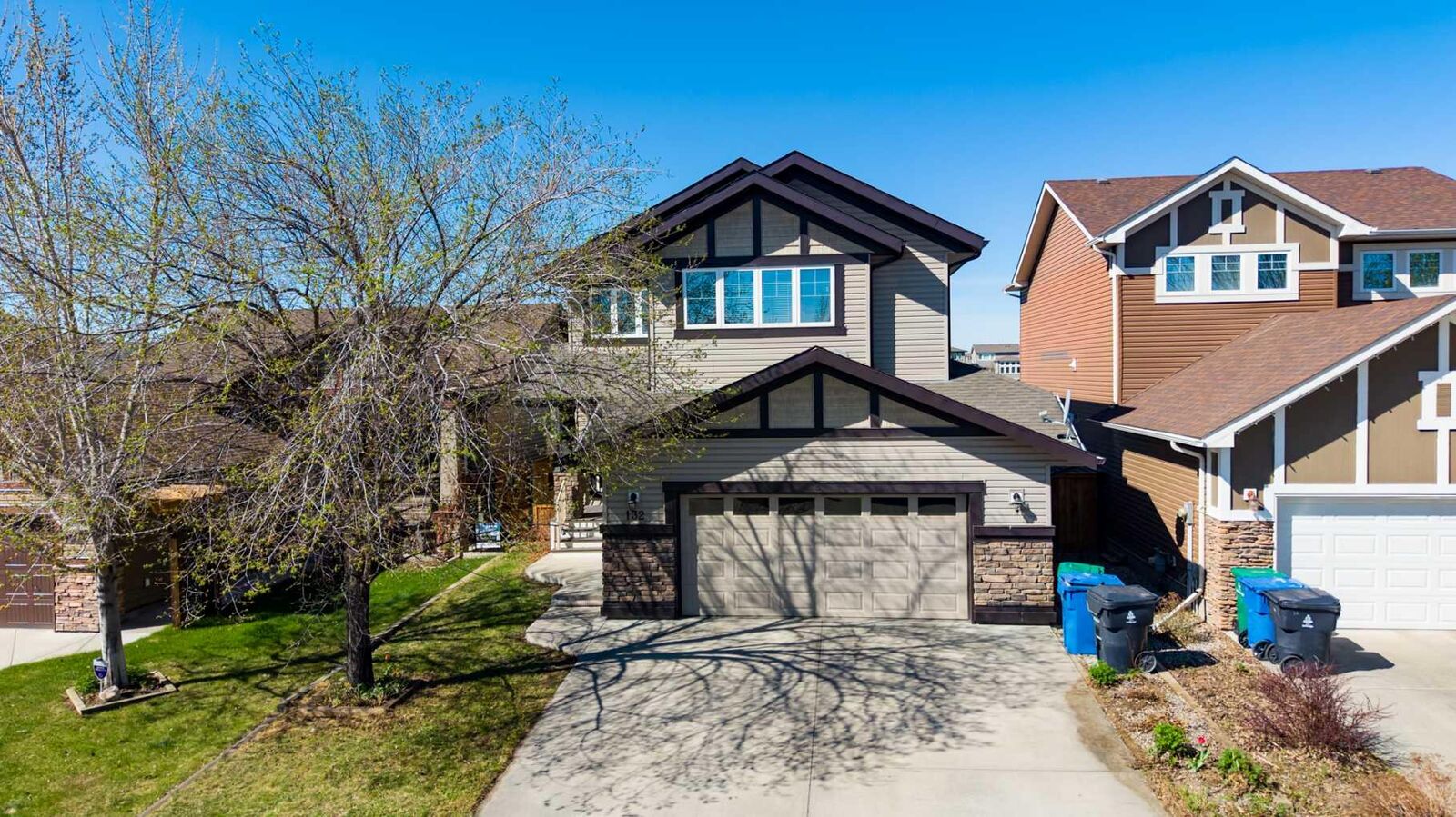 Property Photo:  132 Firelight Way W  AB T1J 4B2 
